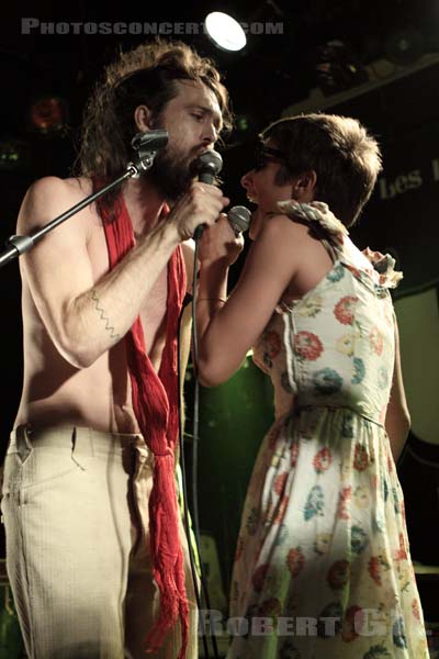 EDWARD SHARPE AND THE MAGNETIC ZEROS - 2009-08-27 - PARIS - Nouveau Casino - 